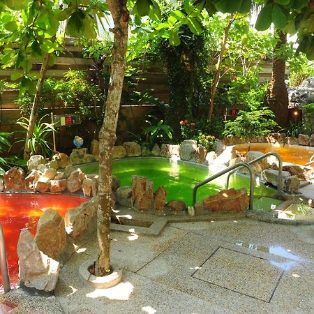 아트 스파 호텔 Yilan 외부 사진